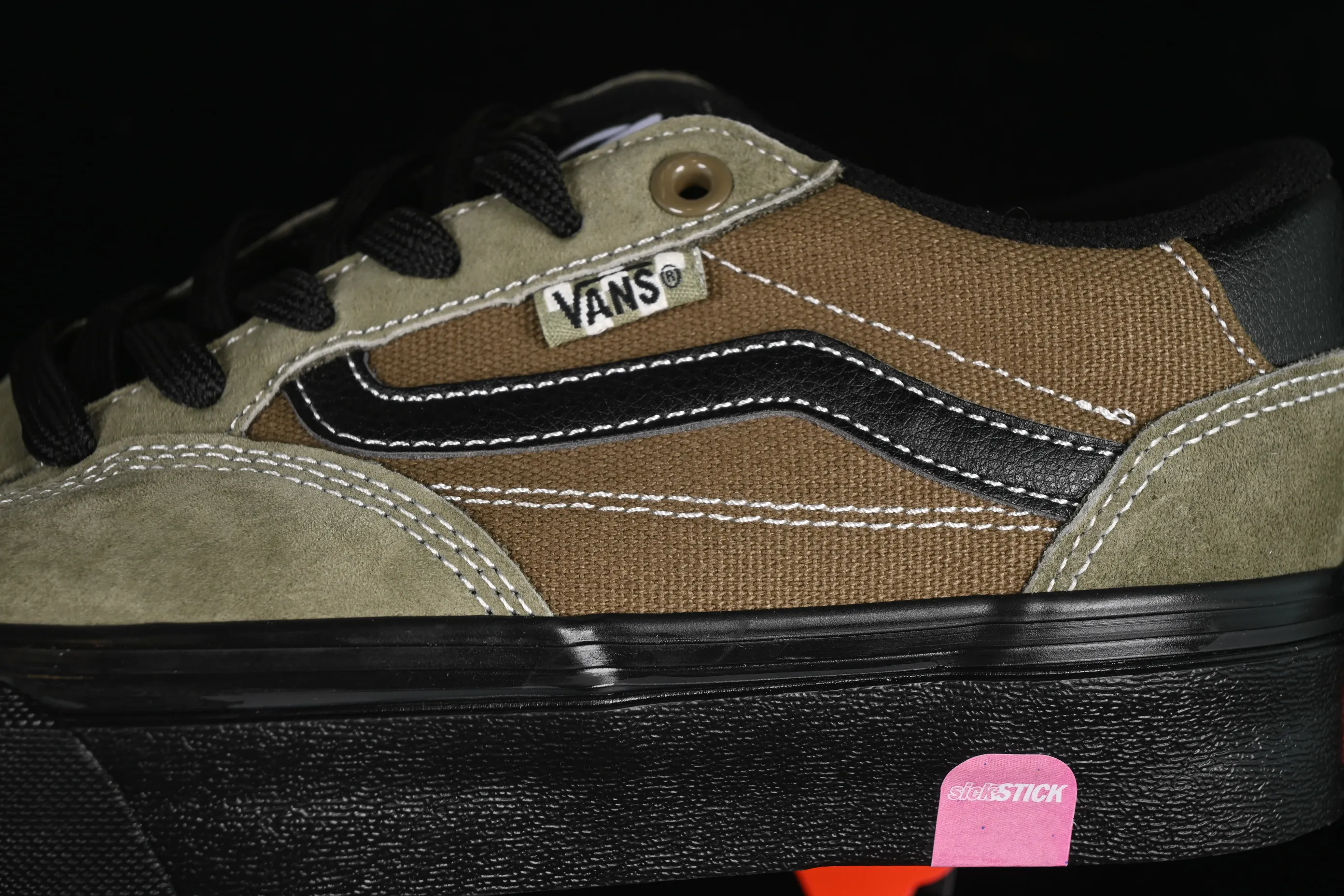 All categories Vans Vans series Vans Low Vans low-top Vans Rowan Skate Boarding Classic and versatile lightweight and comfortable professional skateboard shoes VN0A5JICBIQ